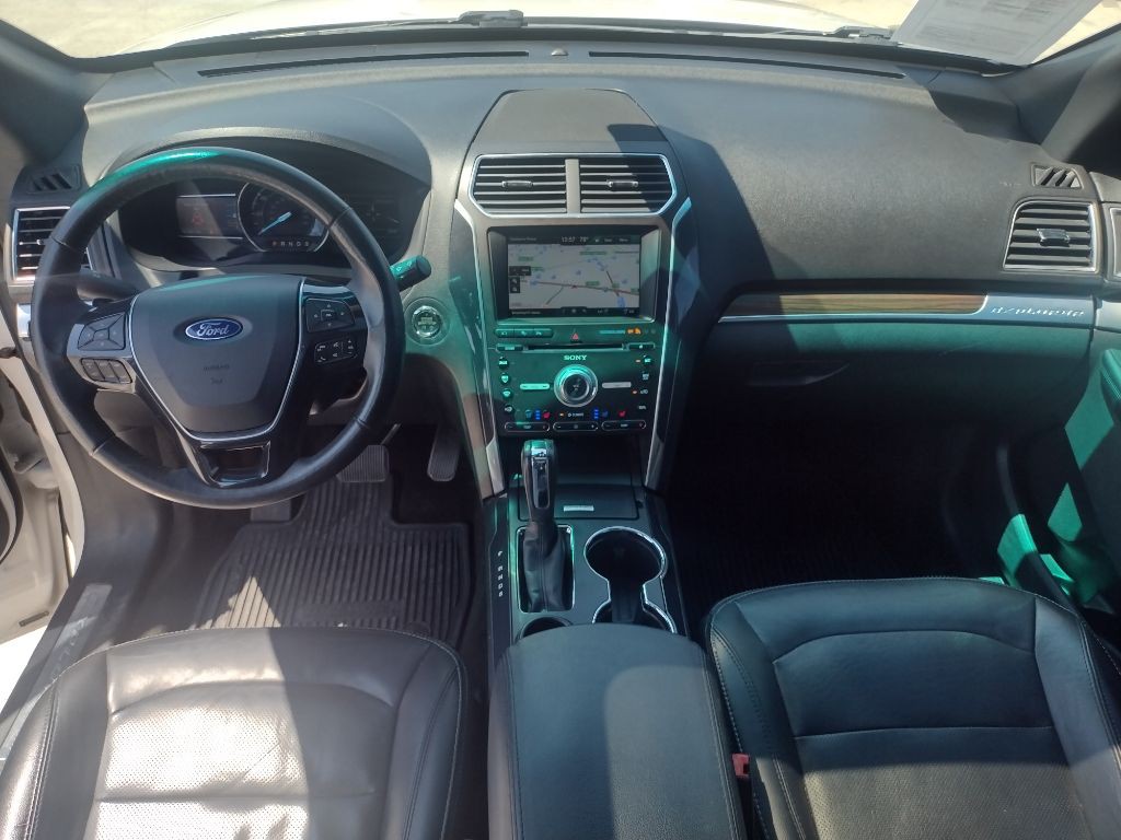 2016 Ford Explorer Image 11