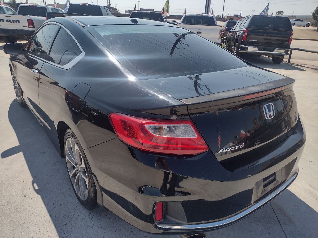 2015 Honda Accord Image 5