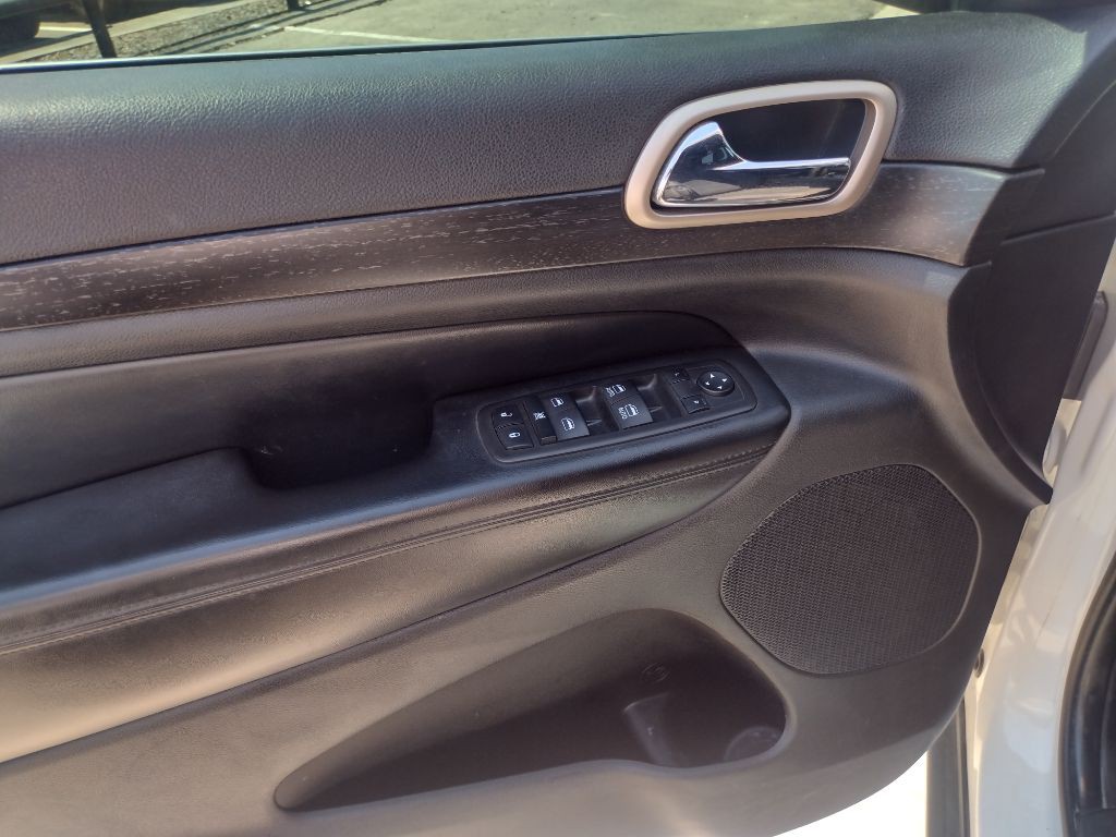 2015 Jeep Grand Cherokee Image 19