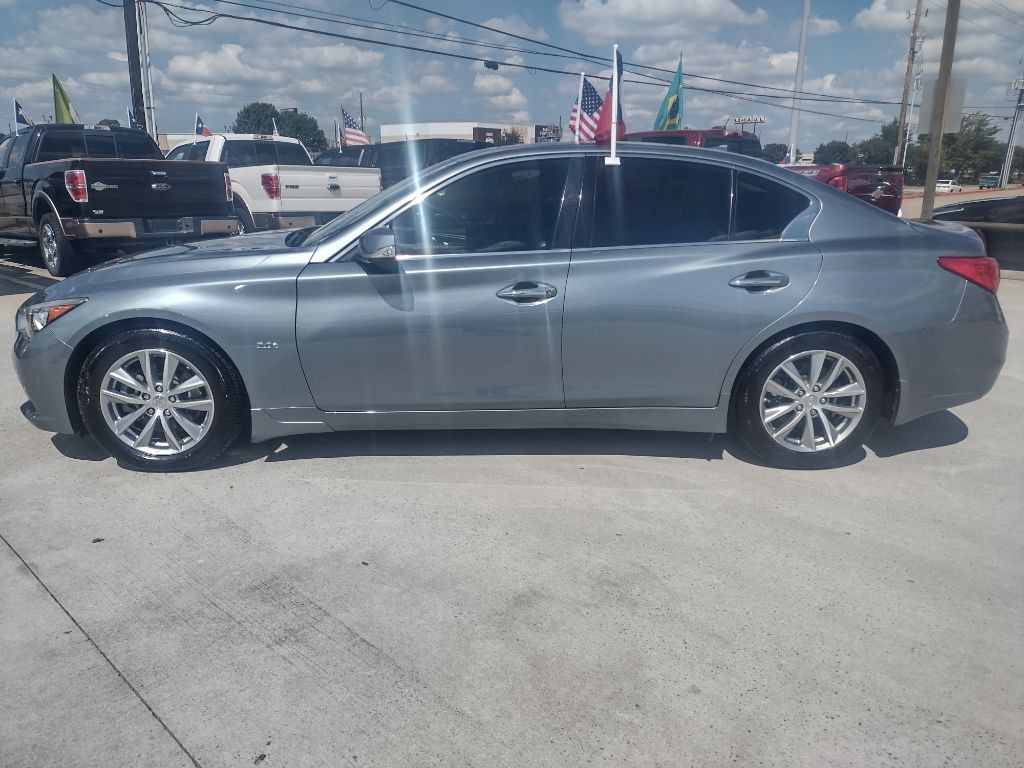 2016 INFINITI Q50 Image 4