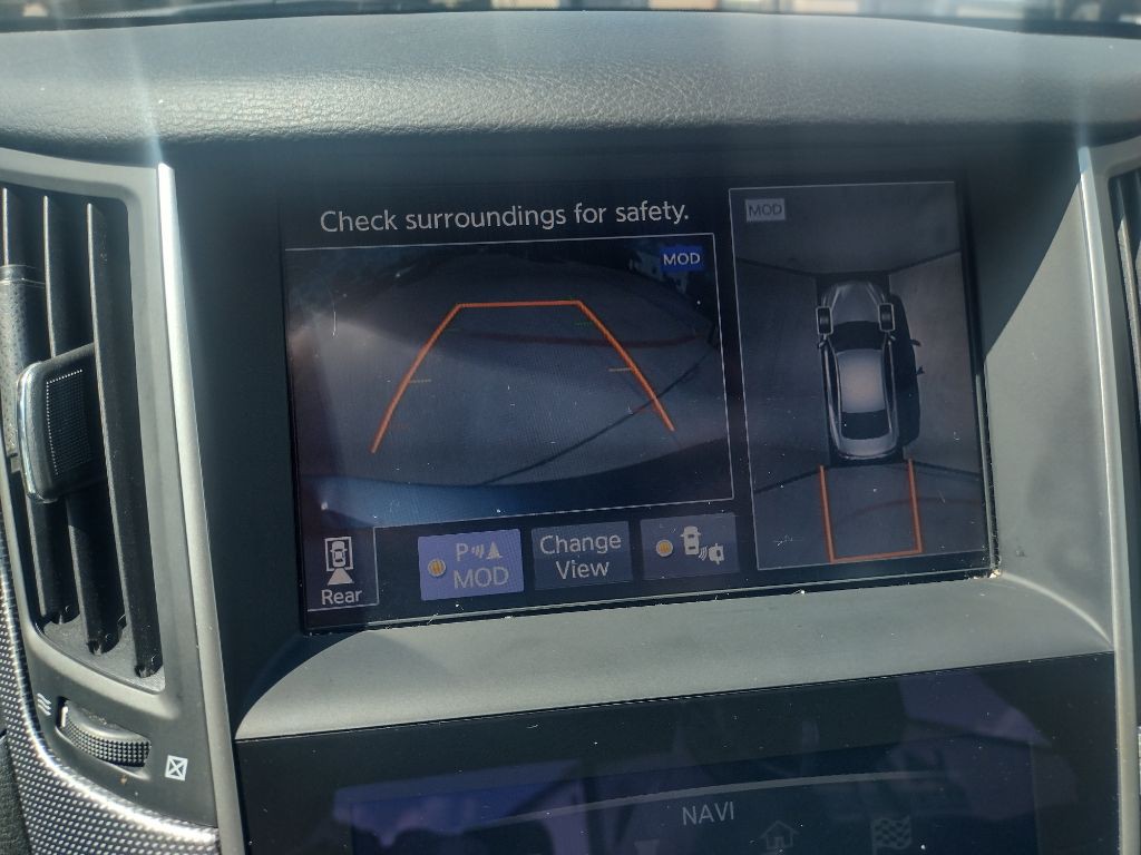 2016 INFINITI Q50 Image 15