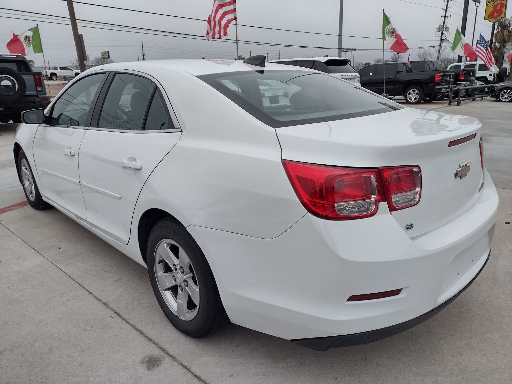 2015 Chevrolet Malibu Image 5