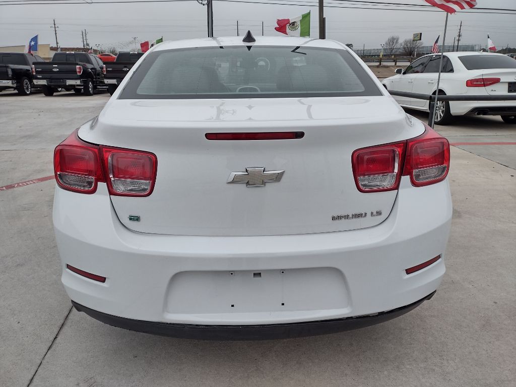 2015 Chevrolet Malibu Image 6