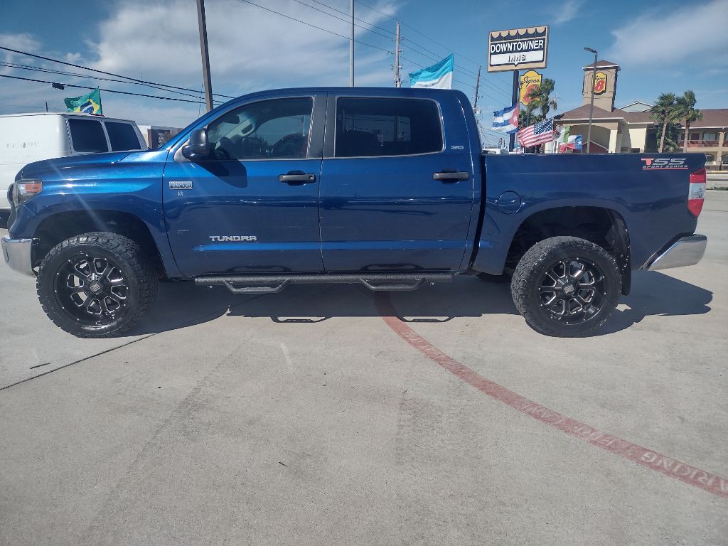 2015 Toyota Tundra Image 4