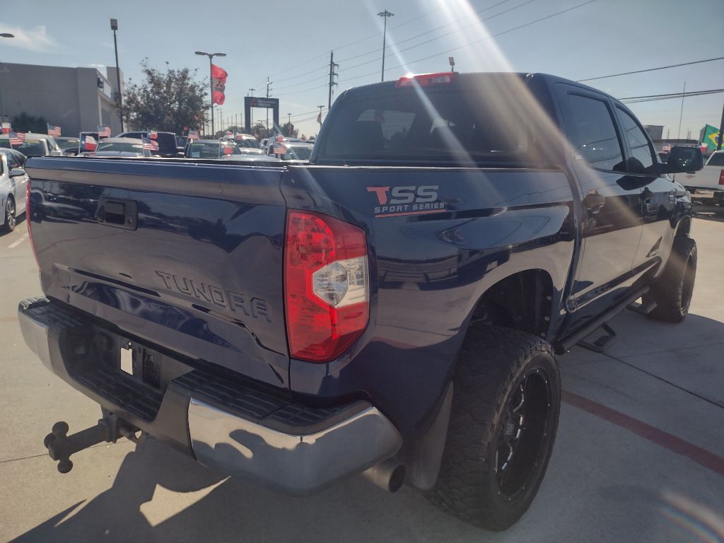 2015 Toyota Tundra Image 7