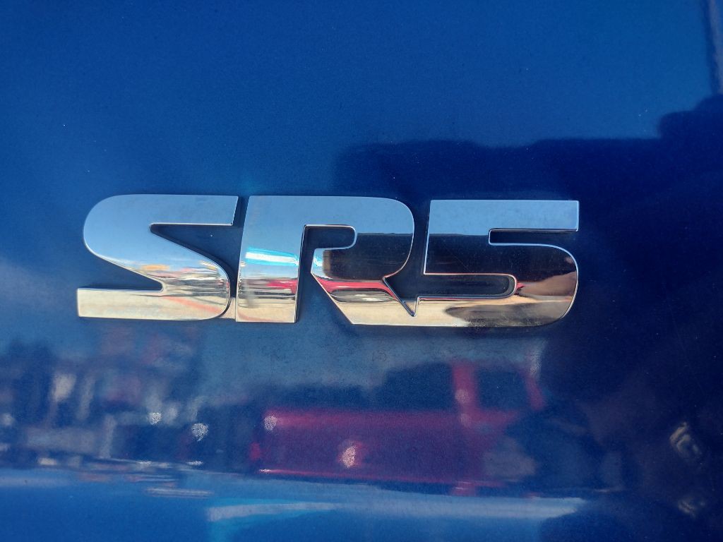 2015 Toyota Tundra Image 11