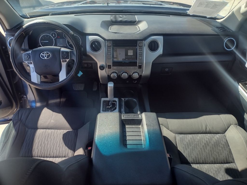 2015 Toyota Tundra Image 12
