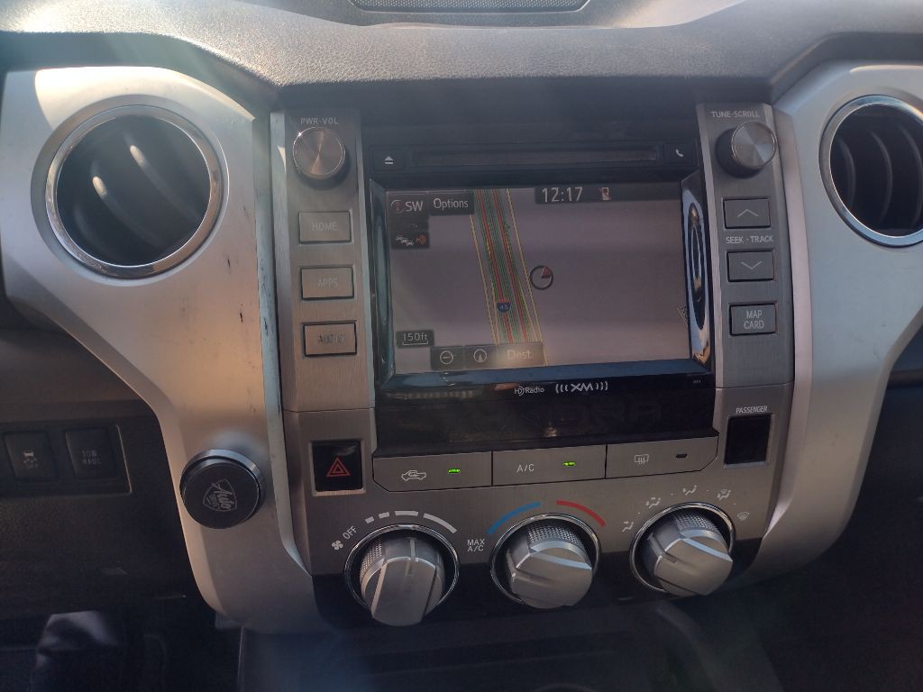 2015 Toyota Tundra Image 14