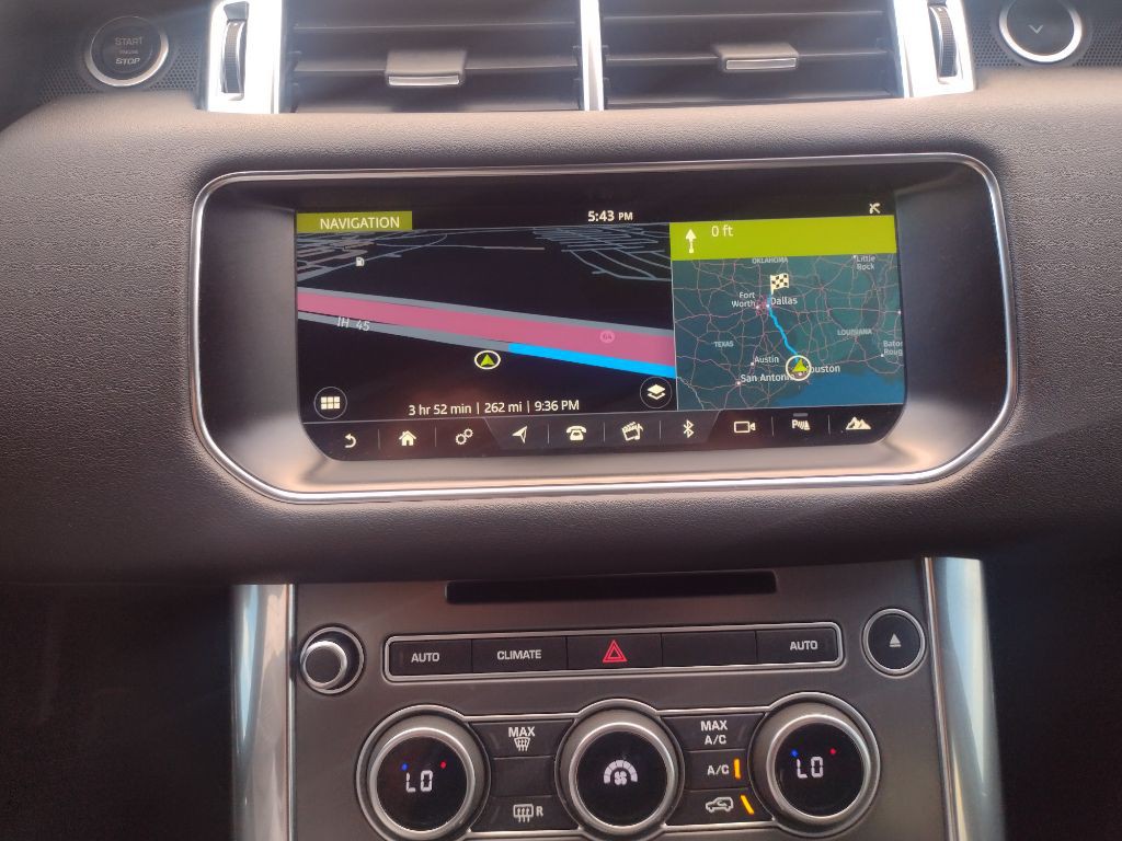 2017 Land Rover Range Rover Sport Image 13