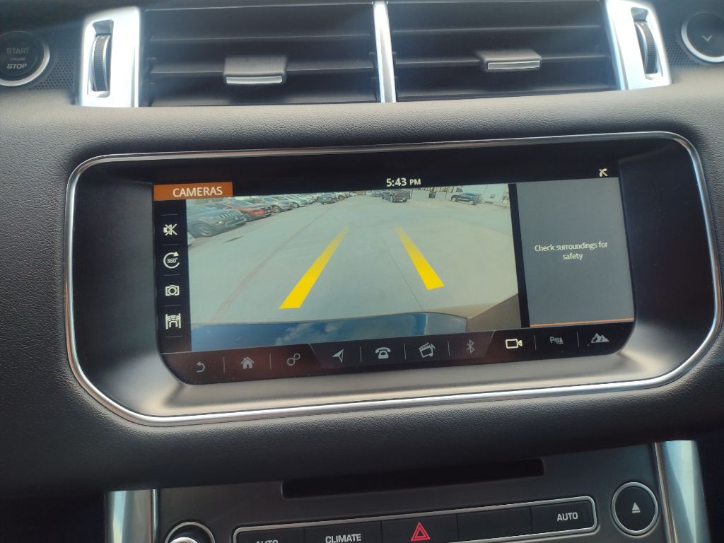 2017 Land Rover Range Rover Sport Image 16