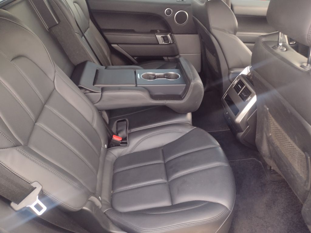 2017 Land Rover Range Rover Sport Image 18