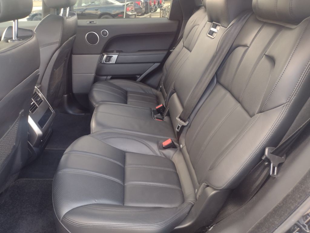 2017 Land Rover Range Rover Sport Image 21