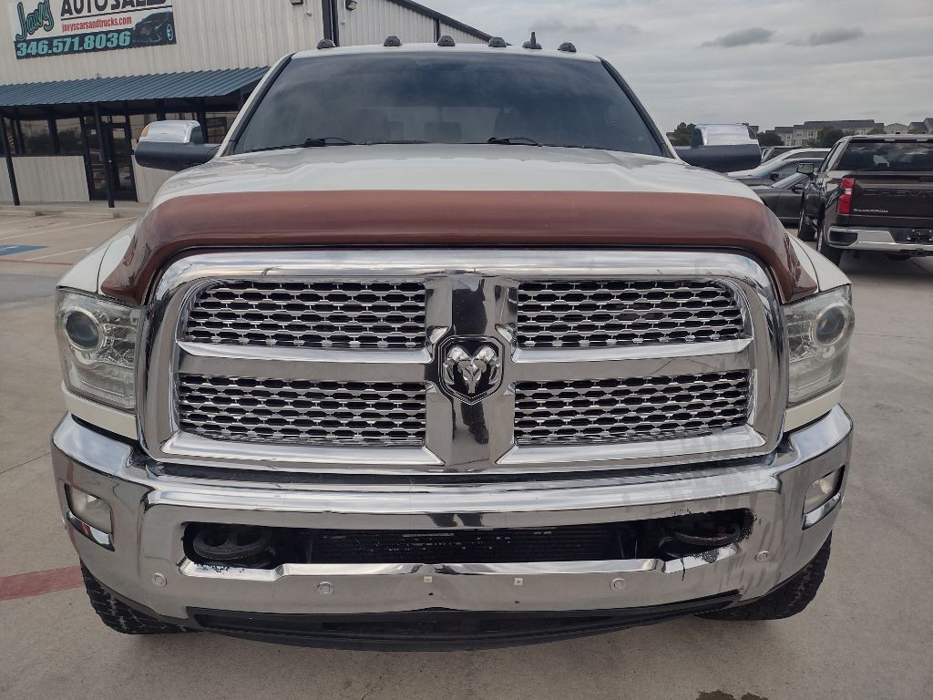 2016 RAM 2500 Image 2