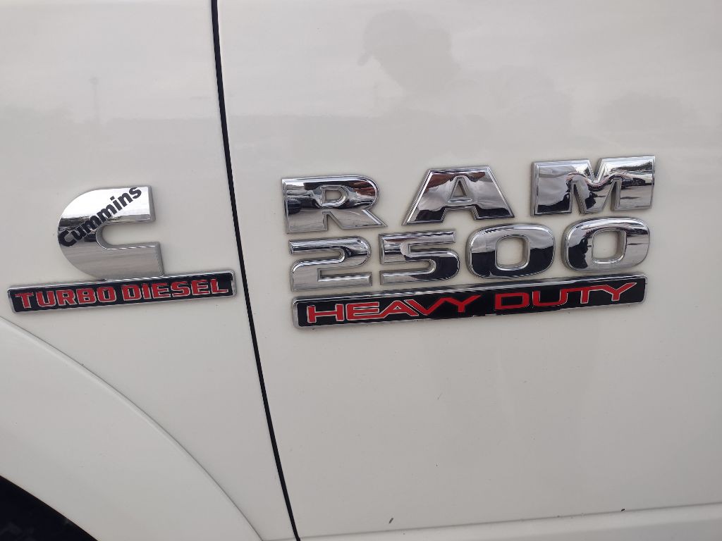 2016 RAM 2500 Image 10