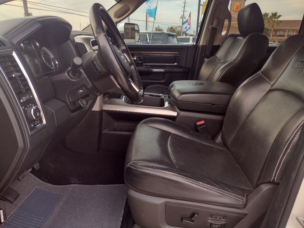 2016 RAM 2500 Image 18