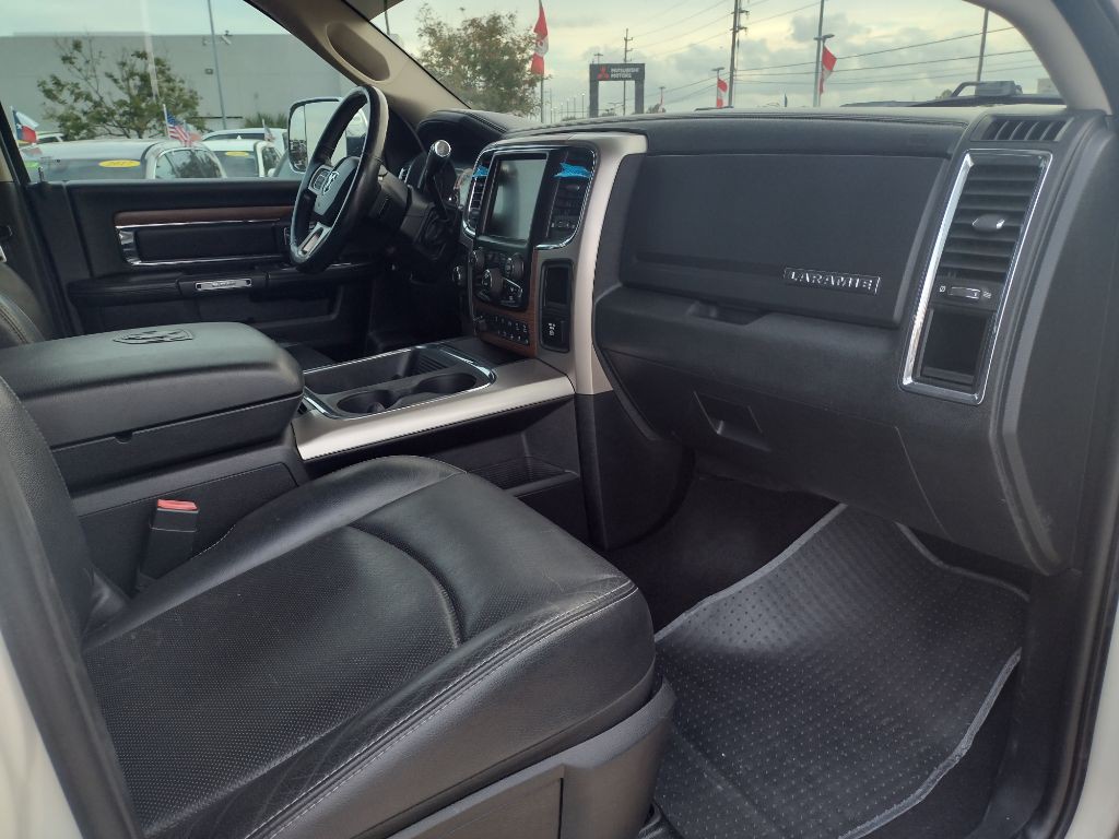 2016 RAM 2500 Image 21