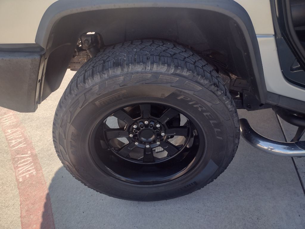 2005 HUMMER H2 Image 21