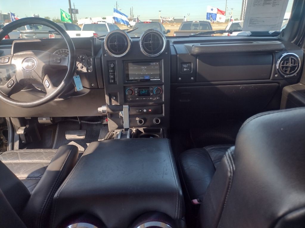 2005 HUMMER H2 Image 10