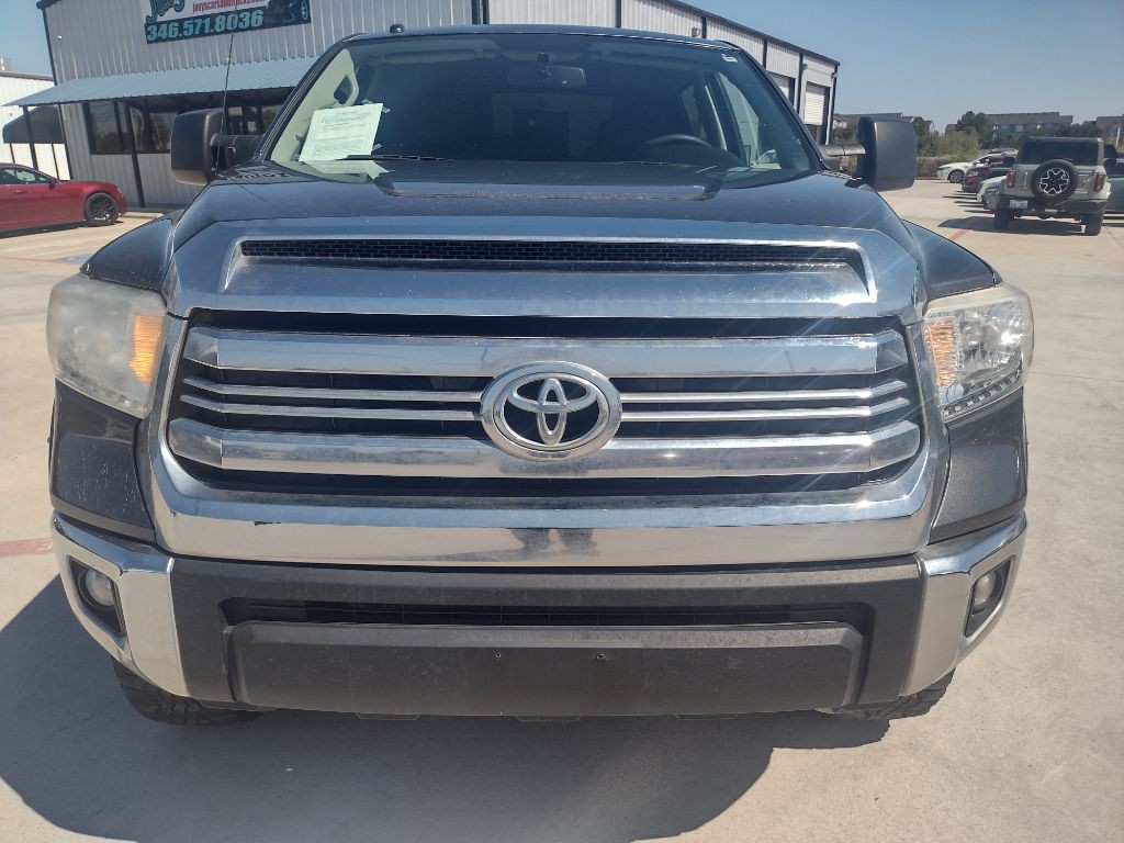 2016 Toyota Tundra Image 2