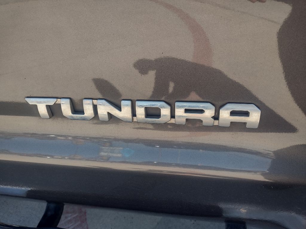 2016 Toyota Tundra Image 10