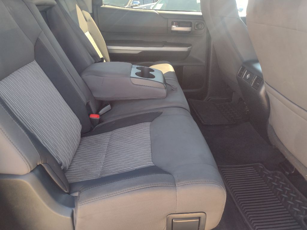 2016 Toyota Tundra Image 21