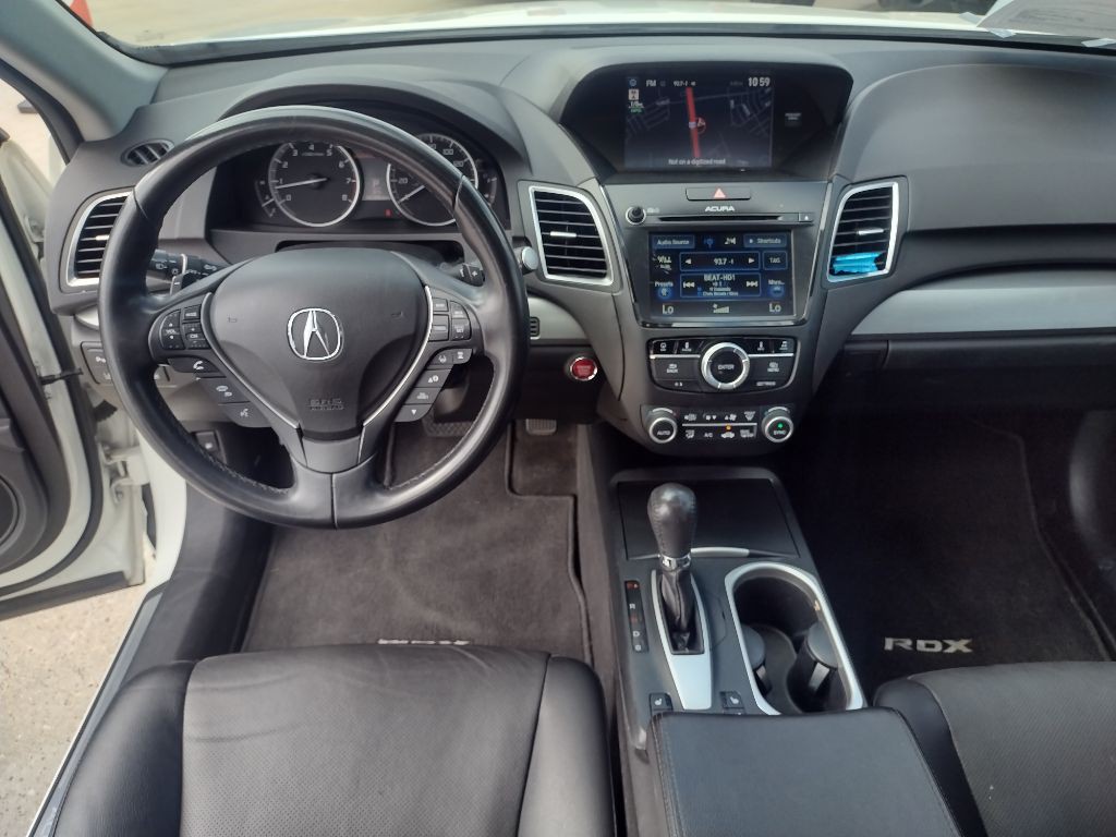 2017 Acura RDX Image 16