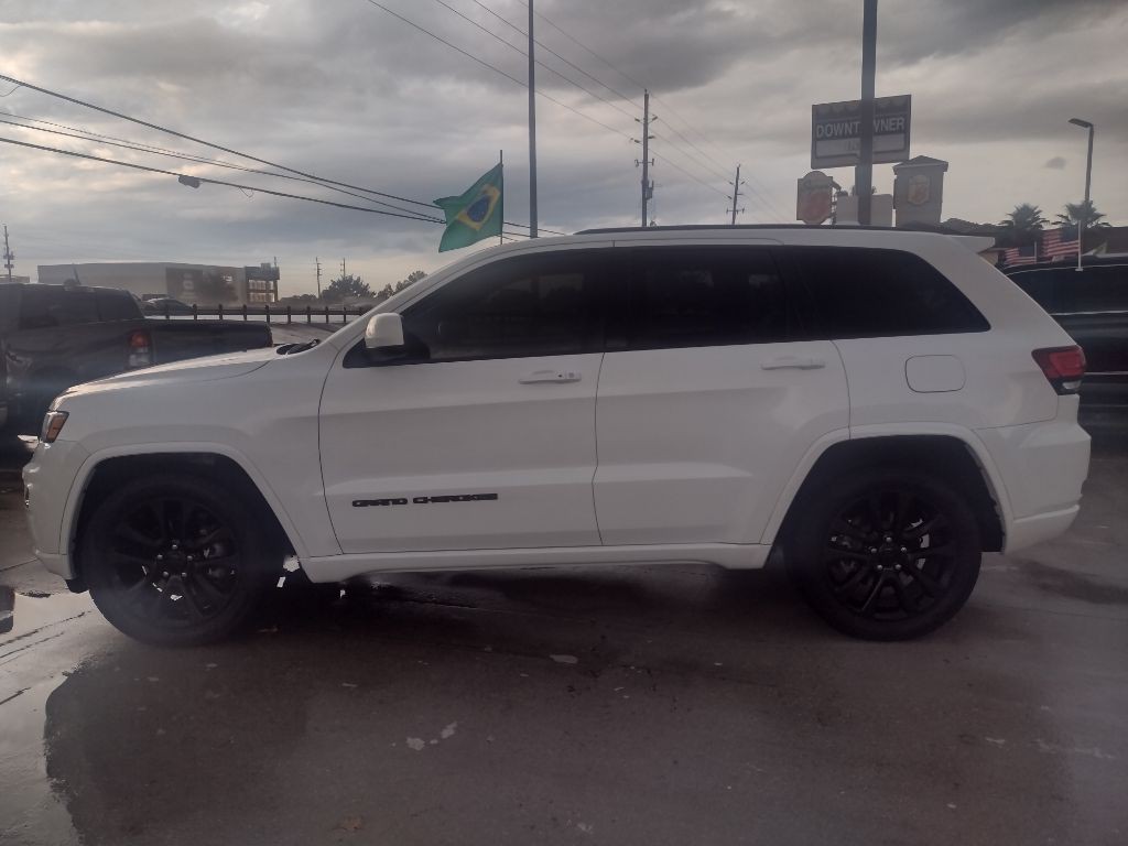 2020 Jeep Grand Cherokee Image 4