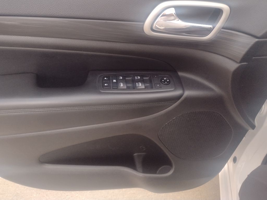 2020 Jeep Grand Cherokee Image 16