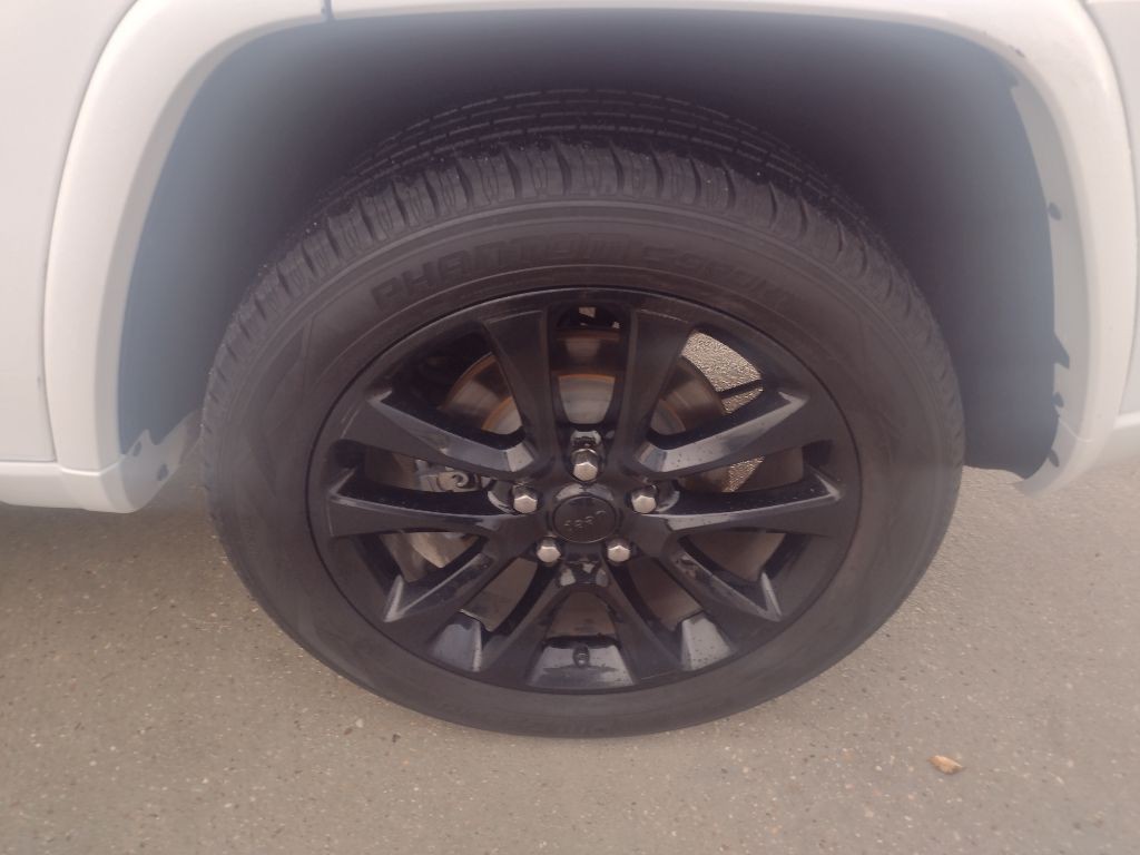 2020 Jeep Grand Cherokee Image 17