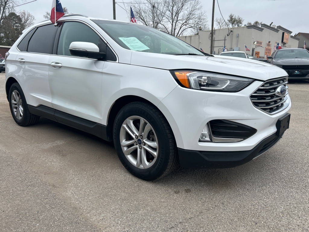 2020 Ford Edge Image 3