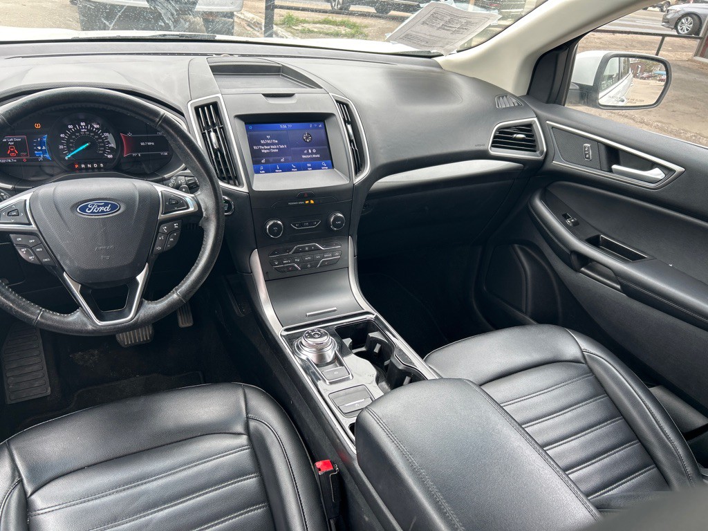 2020 Ford Edge Image 25