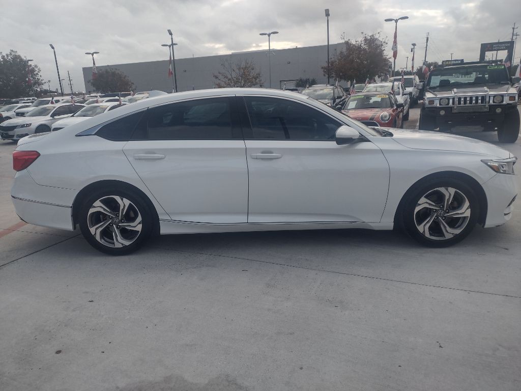 2020 Honda Accord Image 8