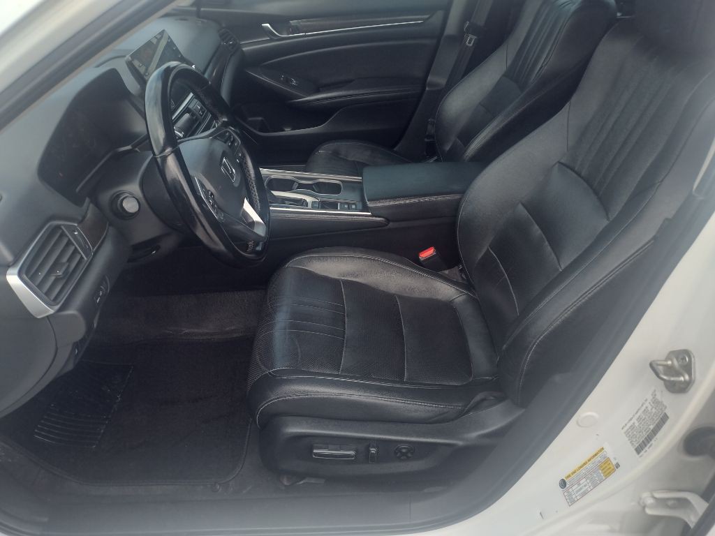 2020 Honda Accord Image 14