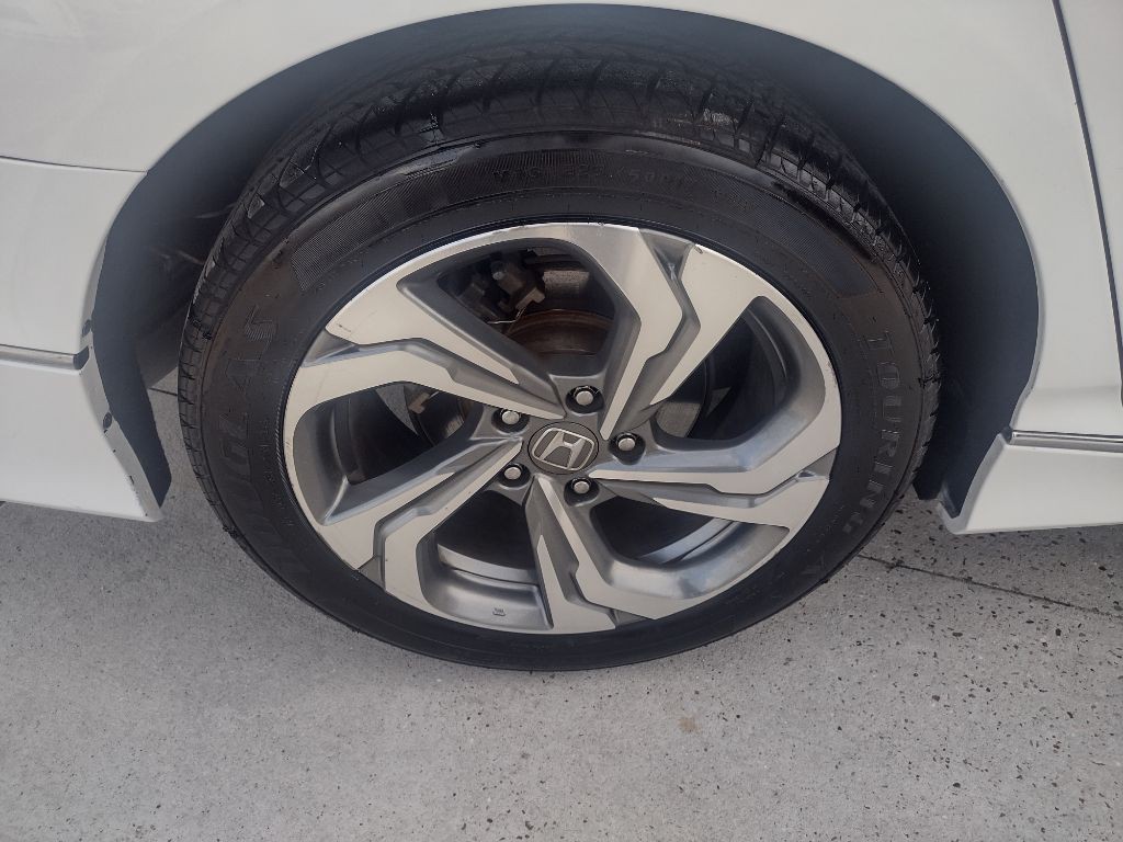 2020 Honda Accord Image 22