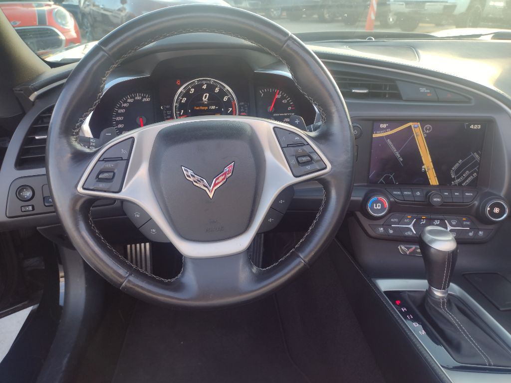 2014 Chevrolet Corvette Image 17