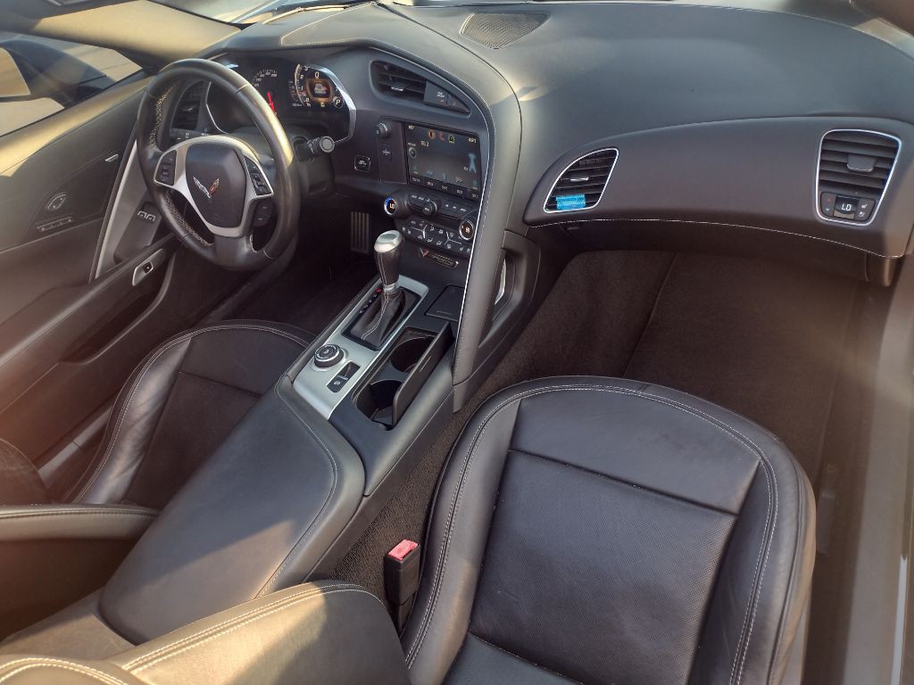 2014 Chevrolet Corvette Image 18