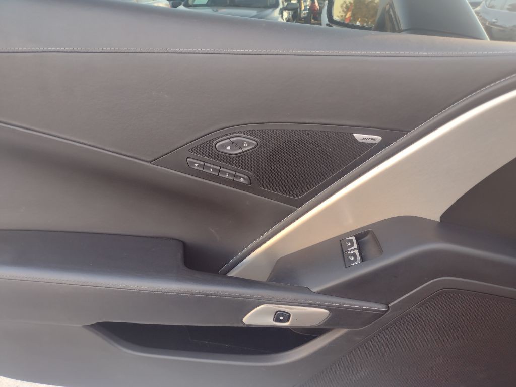 2014 Chevrolet Corvette Image 22