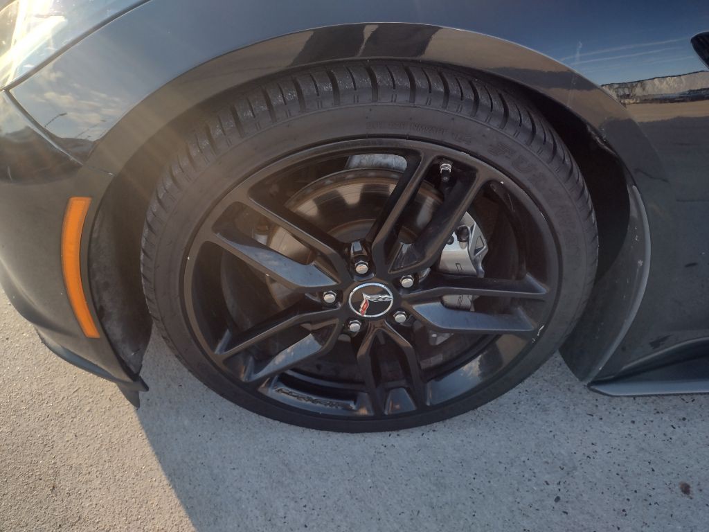 2014 Chevrolet Corvette Image 23