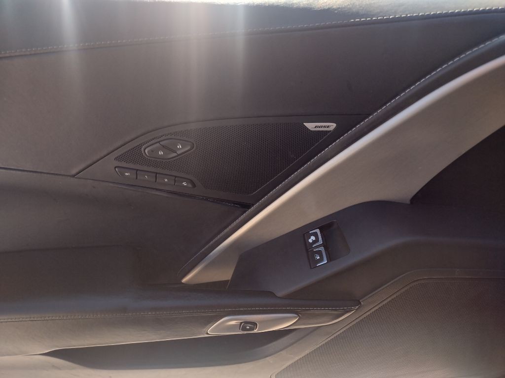 2017 Chevrolet Corvette Image 19