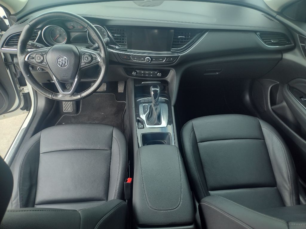 2018 Buick Regal Image 11