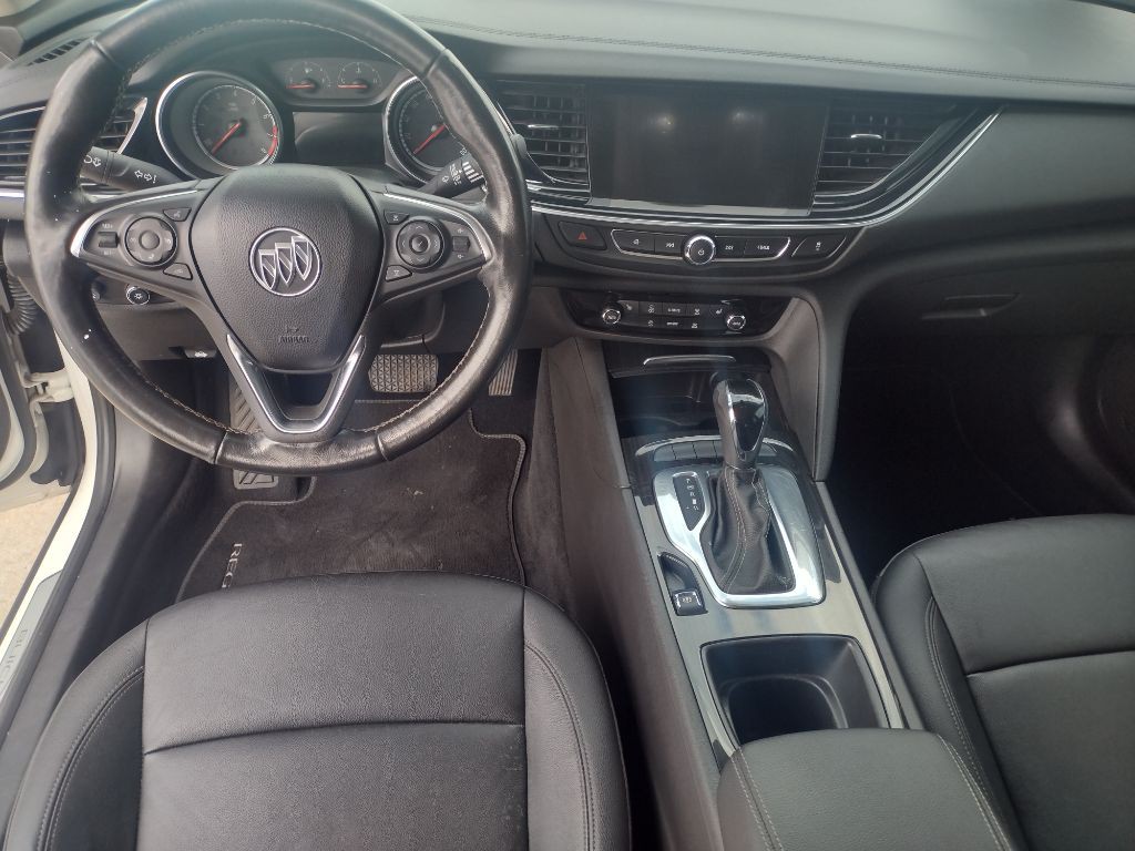 2018 Buick Regal Image 16