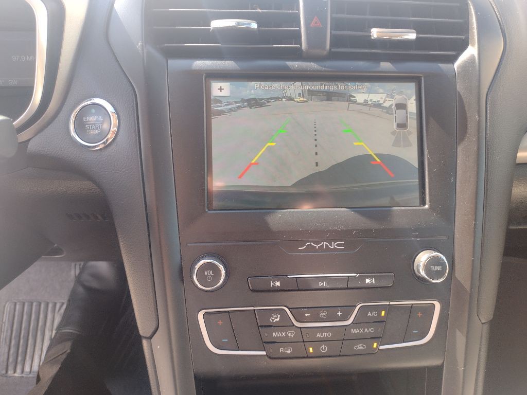 2019 Ford Fusion Image 16