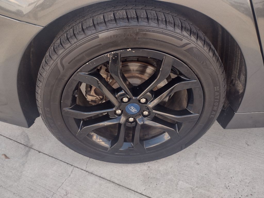 2019 Ford Fusion Image 21