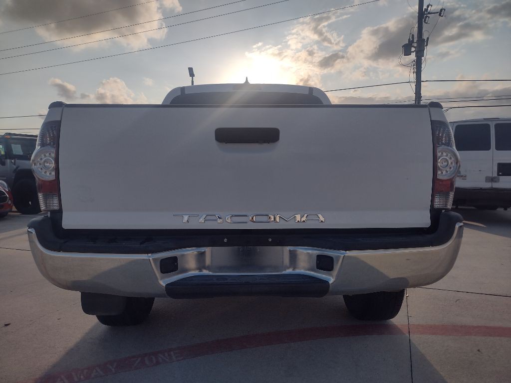 2014 Toyota Tacoma Image 6