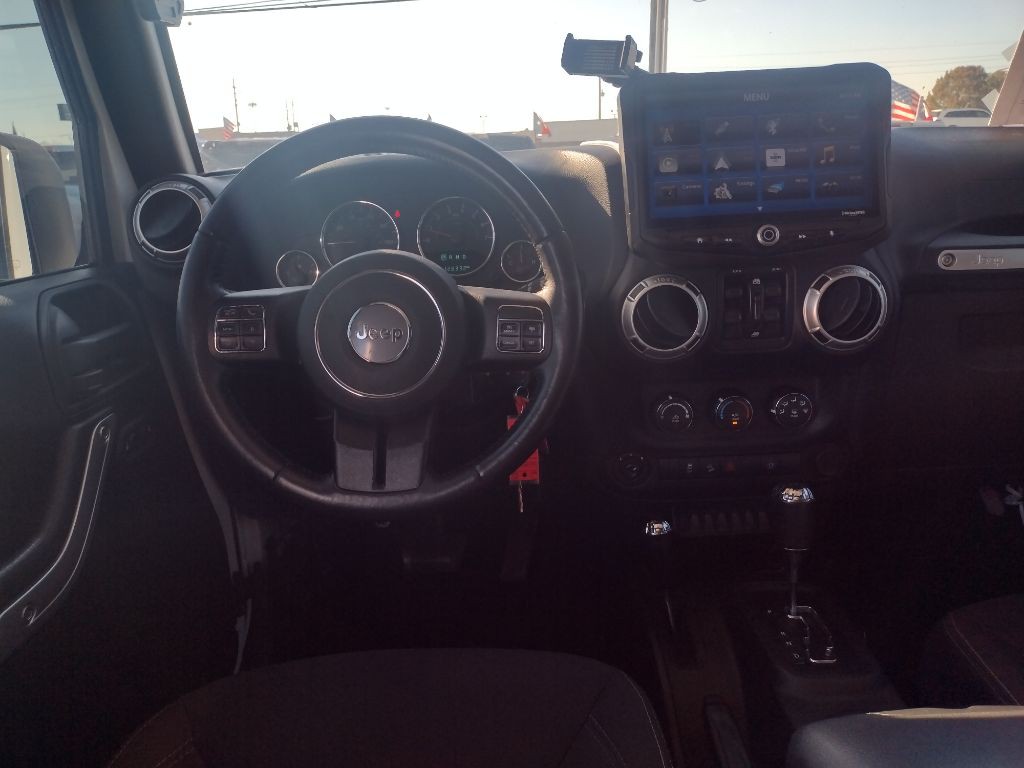 2016 Jeep Wrangler Unlimited Image 17
