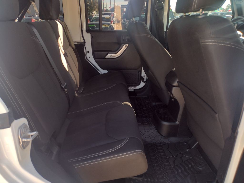 2016 Jeep Wrangler Unlimited Image 22
