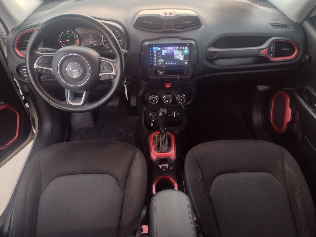 2015 Jeep Renegade Image 11