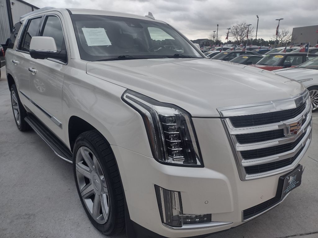 2015 Cadillac Escalade Image 1