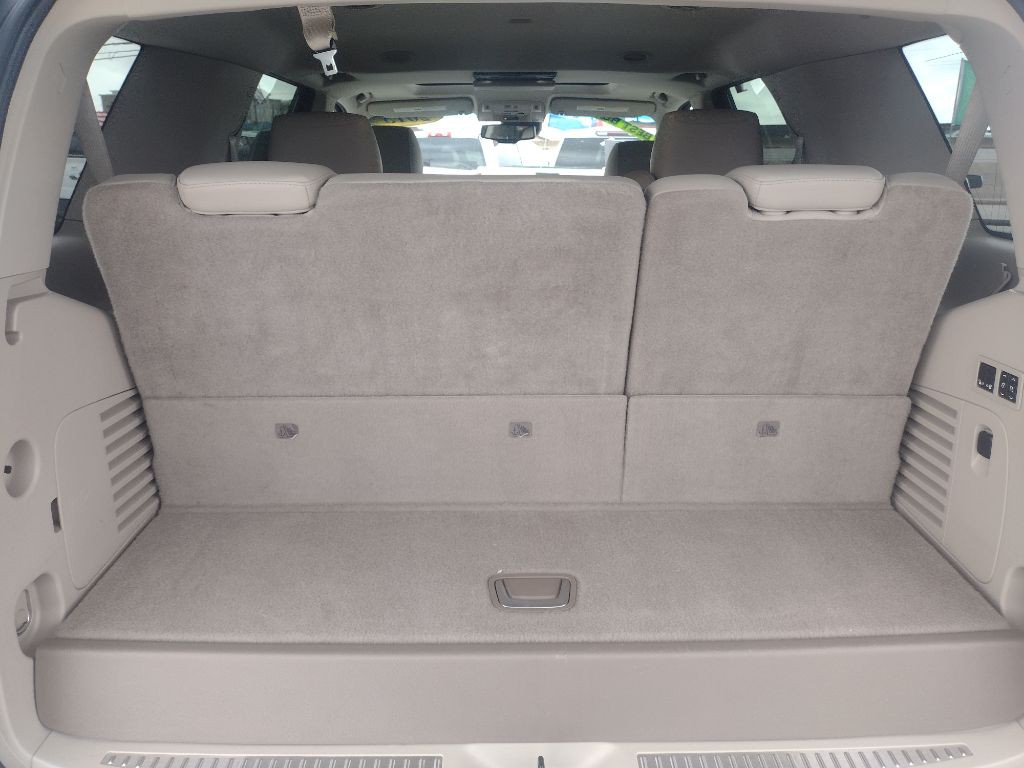 2015 Cadillac Escalade Image 23