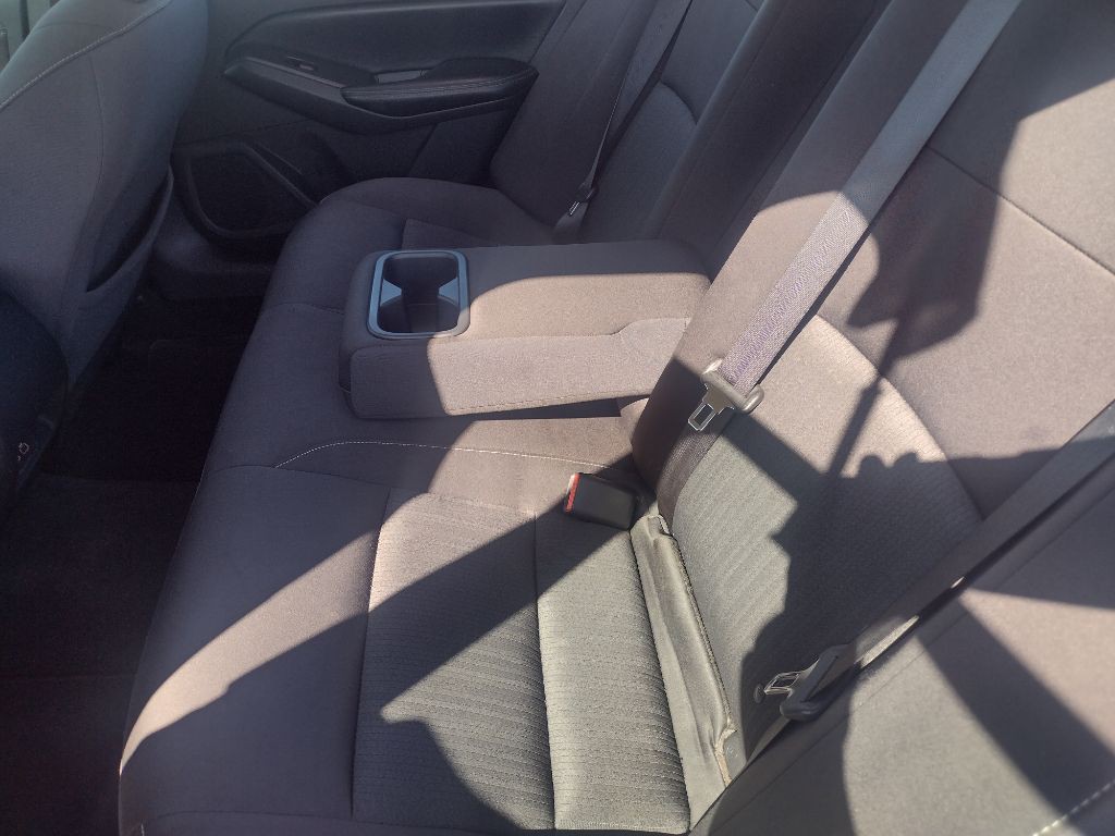 2020 Nissan Altima Image 16